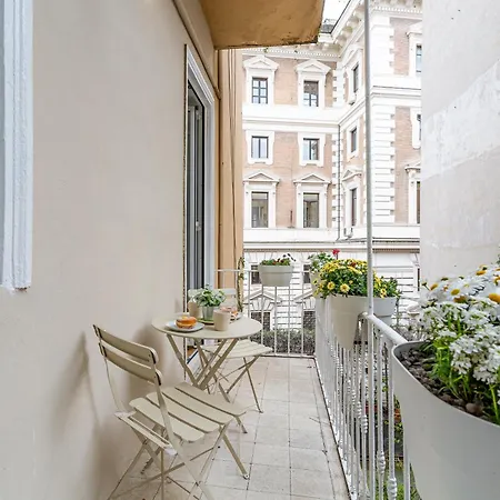 Iflat Monti Brand New Peaceful Апартаменты Рим