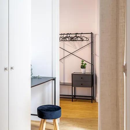 Iflat Monti Brand New Peaceful Апартаменты *